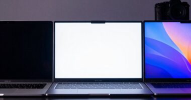 laptop screen technology comparison