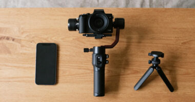 11 Best Camera Gimbal Stabilizer in 2026 — The Ultimate Buyer’s Guide