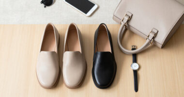 12 Best Closed-Toe Shoes For Skirts In 2026
