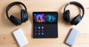15 Best Foldable Gaming Phones in 2026