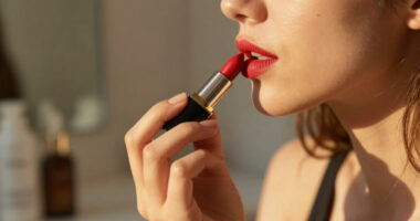 8 Best Lip Products for Redheads in 2026