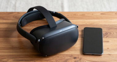 Enhancing VR Experiences With Power-Efficient Tone Mapping In Augmented Reality