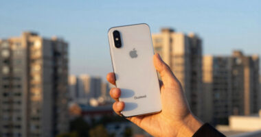 Qualcomm Surges In Global Coverage