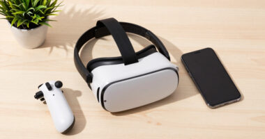 Unlocking VR: Essential Tips For Beginners To Dive Into Virtual Reality In 2026