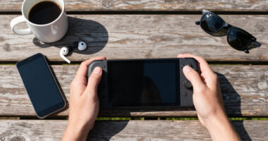 15 Best Handheld Gaming Consoles in 2026